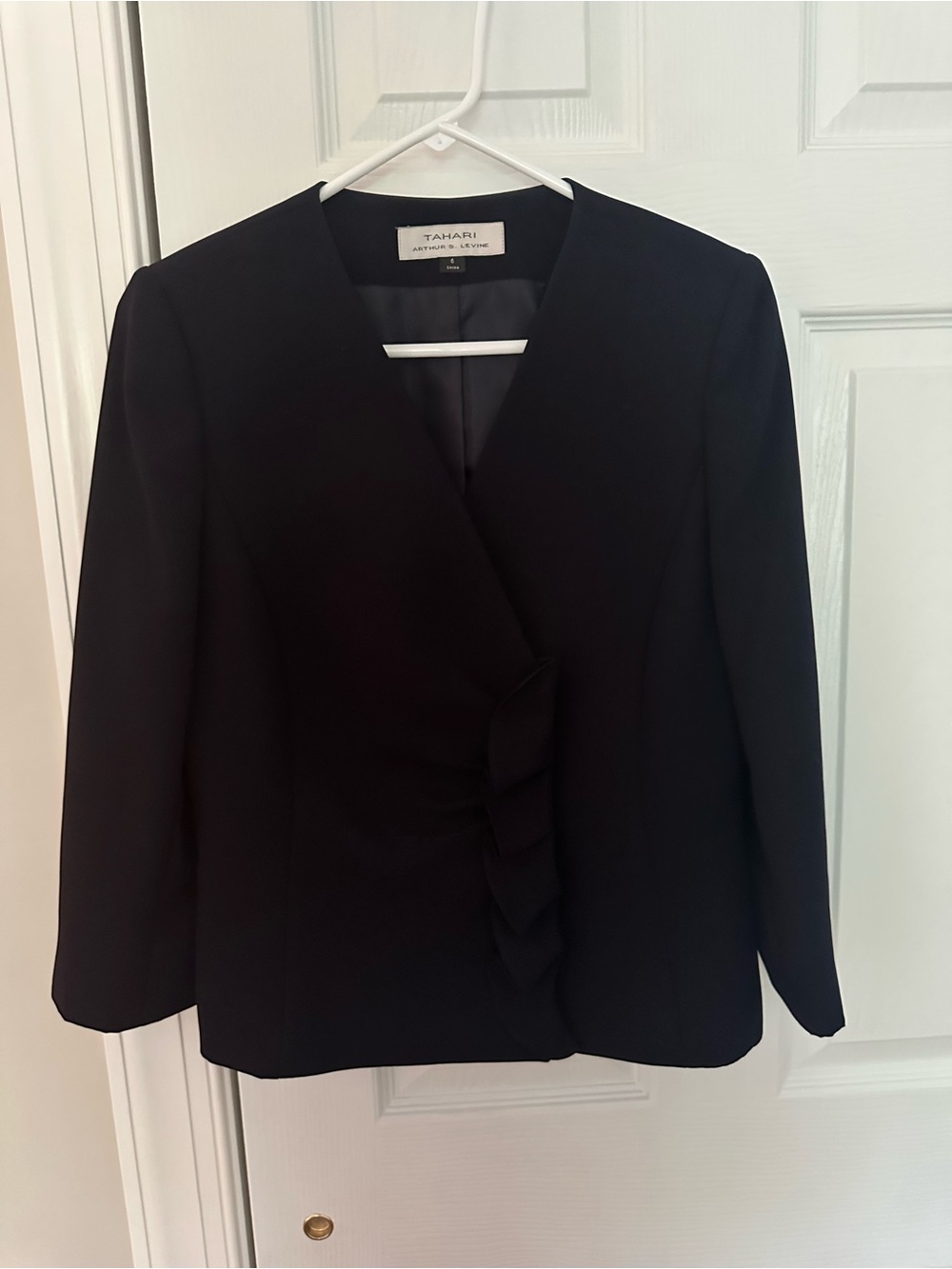 Tahari, navy blue suit!